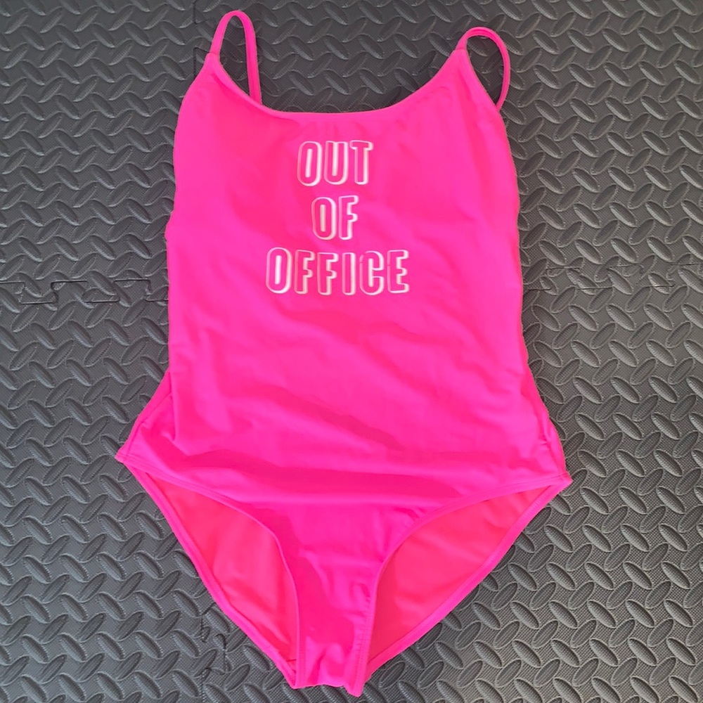 Out of office bathinsuit